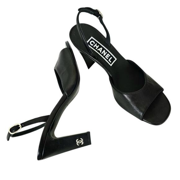 Chanel 24P CC Slingback Heel Sandal Size 38 US 7 7.5 Black Leather Block Heel - Picture 1 of 14